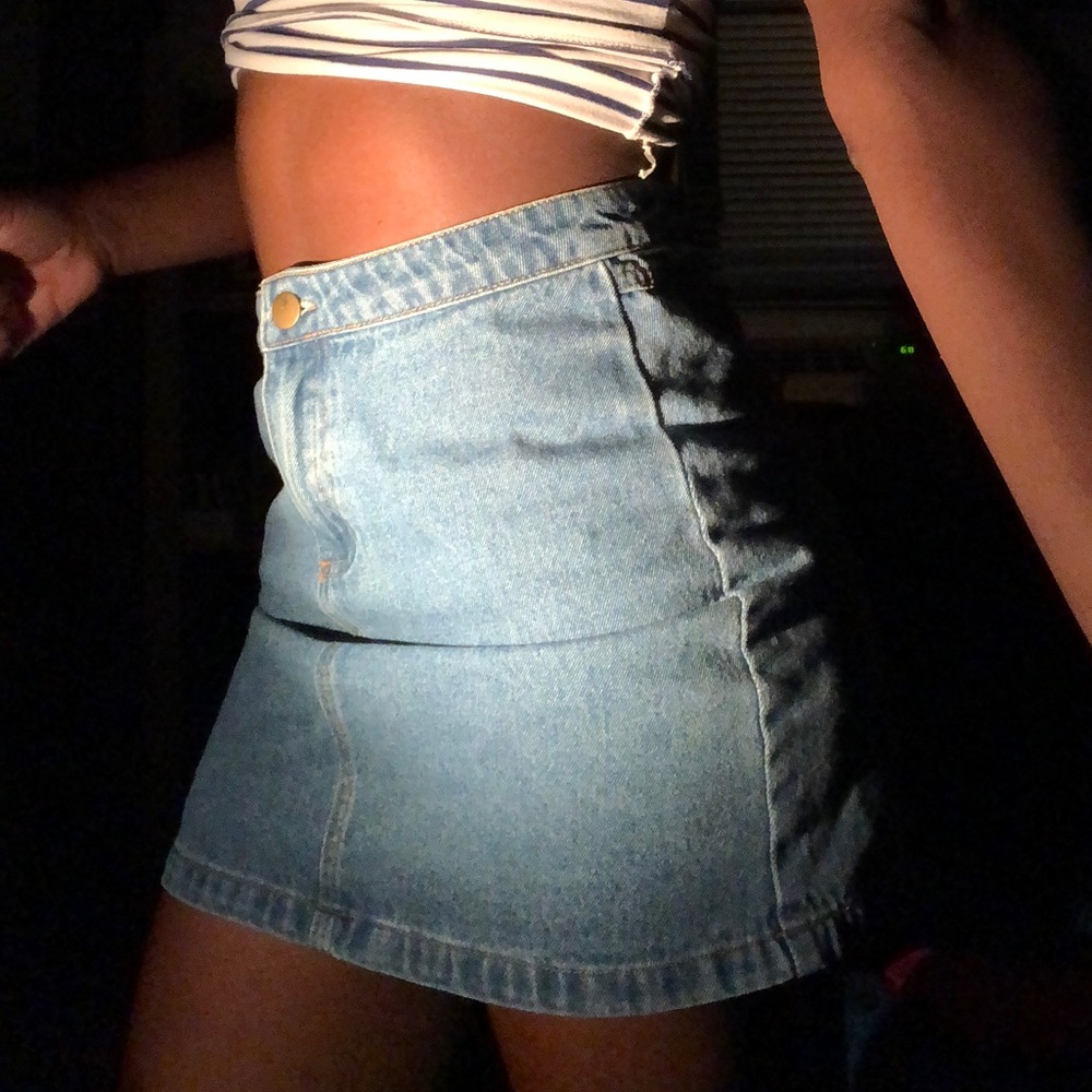 Denim skirt